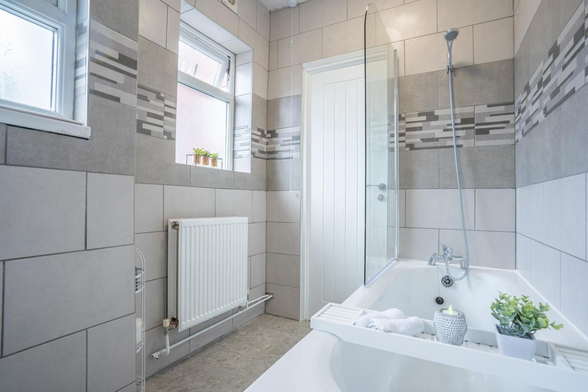 Stayzed E - Ng7 Free Wifi, Parking, Stylish House Near City Centre - Great For Tourists, Families, Contractors & Long Stays Nottingham Dış mekan fotoğraf
