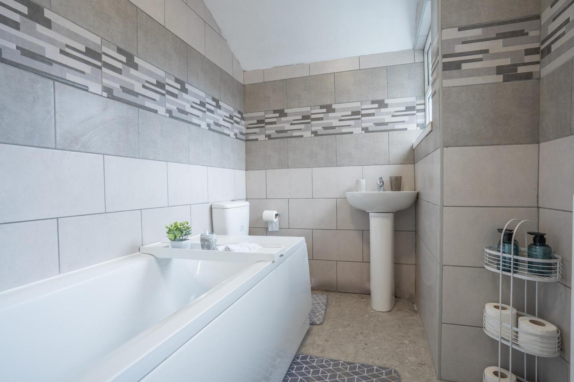 Stayzed E - Ng7 Free Wifi, Parking, Stylish House Near City Centre - Great For Tourists, Families, Contractors & Long Stays Nottingham Dış mekan fotoğraf